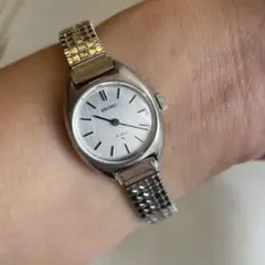 Item thumbnail for item b71926ca-5f21-49a3-85be-25a33ae22e2d