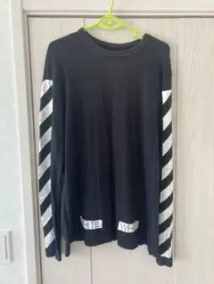 off-white ロンT 黒
