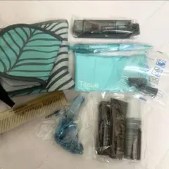 【新品、未使用】ハワイアン航空☆アメニティポーチ　一個