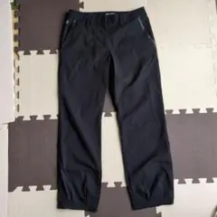 ADIDAS ブラックパンツ