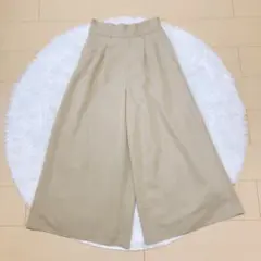 AG⭕️美品　ガウチョパンツ　フレア　ワイド　ベージュ　人気完売　高級感　タック