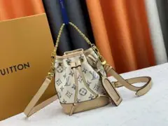 Item thumbnail for item b6fd4820-e7ac-428b-a3b5-74359fb6ae18