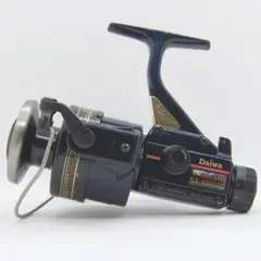 美品　箱付Daiwa ダイワ カーボンスピン　リアドラグ　EX-800RDリール 美品 箱付Daiwa ダイワ カーボンスピン リアドラグ EX-800RD