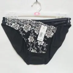 Item thumbnail for item 477c7159-5da4-48eb-8fd2-7e4ddfd4ccd5