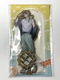 三ミ一体！！！！！！ ラメアクリルスタンド 宇佐美リト