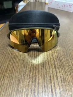 Oakley スートロライトスウィープ