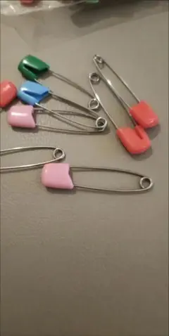 カラフル安全ピンセット
