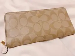 COACH ラウンドファスナー長財布