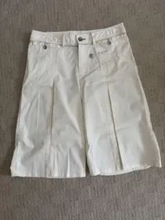 green label relaxing 白（クリーム色）ショートパンツ M