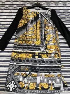 versace ベルサーチ ワンピース 新品