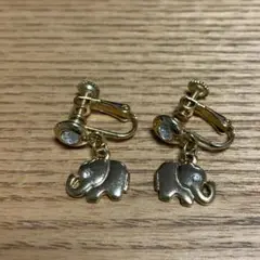 Item thumbnail for item 60a6576e-50b5-41e6-8042-1c7330d2a1bc