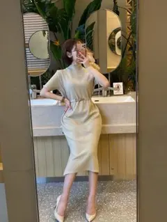 QUNG ROYAL salon ops