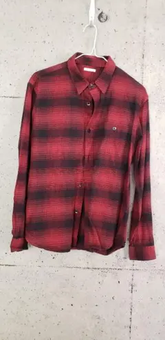 GU メンズシャツSサイズ