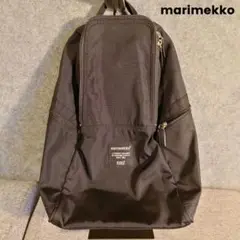 【良品】マリメッコ ナイロンリュック 黒 ユニセックス