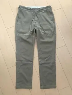 ピッグアンドルースター　チノパン　ベージュ
