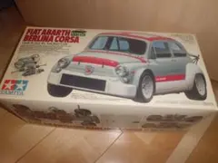フィットアバルト1000TCRベルリーナコルサ　プロポ　メカ付き 1/10RC フィアット アバルト 1000TCR ベルリーナ コルサ (MB-01