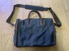 Item thumbnail for item 605993d4-4560-4b9b-be24-c8cf1f55646f