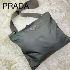 PRADA プラダ ショルダーバッグ カーキ 三角プレート サコッシュ ナイロン