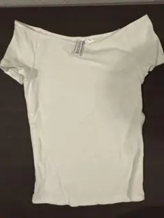 h&m オフショル　Tシャツ　白　XS