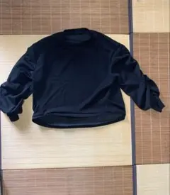 バルーンスリーブ ブラック トレーナー