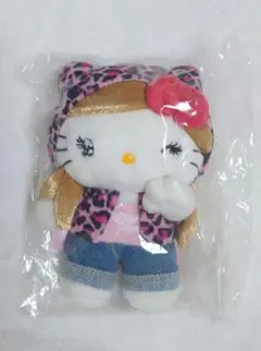 ハローキティ×ポップティーン コラボぬいぐるみ 2個セット 61YJJpXg0KL._UF350,350_QL50_.jpg