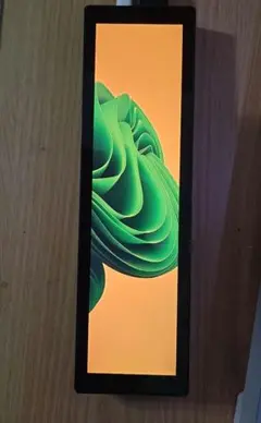 縦型高解像度ディスプレイ