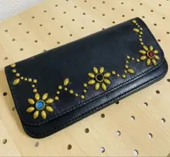 トラッカー　ウォレット　長財布　栃木レザー　フラワー　スタッズ