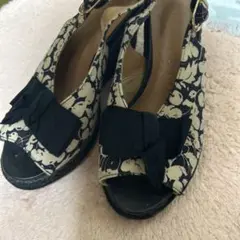 夏休み　緊急値下げ　JILLSTUART M 花柄リボン付きウェッジサンダル