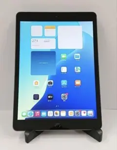 Apple iPad 第8世代スペースグレー Wi-Fi + Cellular