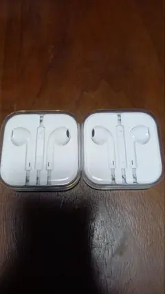 iPhone イヤホン ２つセット