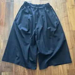 マカフィー黒 ガウチョパンツ ジッパーポケット付き
