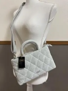 本日限定価格! 新品　フェイラー　ユニ　ミニショルダー
