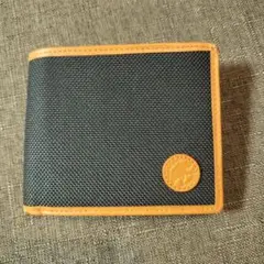 ハンティングワールド　2つ折り財布