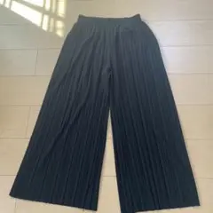 プリーツワイドパンツ　Lサイズ