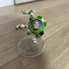 バズ・ライトイヤー アクションフィギュア