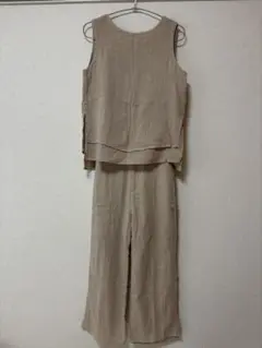AZUL ベージュ リネン風 セットアップ
