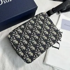 Item thumbnail for item b0959c81-414d-4194-967f-65756d09d465