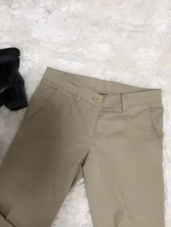 直営店購入 PRADA プラダ ページュ センタープレス パンツ 38