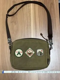 Item thumbnail for item 28cb77e3-a32c-4bbf-bc9e-a5a5ff9a0e9f