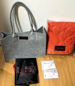 東方神起　ZONE 、GARDEN.、CLASSYCプレミアムシートグッズ