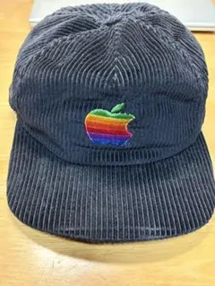 アップル社　ヴィンテージ　キャップ　ニューエラ　旧ロゴ　企業物 90s 00s OLD vintage apple アップル キャップ 企業ロゴ - メルカリ