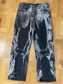 ブラックデニム　柄