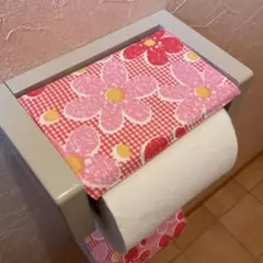 3147【2点100円、3点200円引き】花柄トイレットペーパーカバー