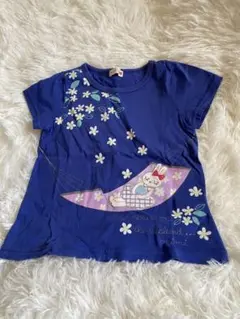 ❣️kp/ニットプランナー❣️うさぎと花柄刺繍の青Tシャツ 100cm