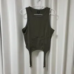 シーイン　ガーターデザイン　タンクトップ　カーキ　Mサイズ