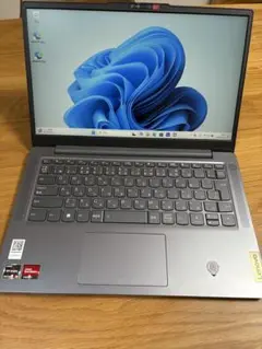 【値下】Lenovo IdeaPad Slim 3 14ABR8 Ryzen5
