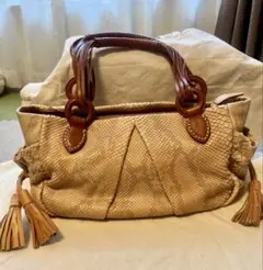 Item thumbnail for item b63d200a-f568-43a9-a1bf-8b5f33ce2f38