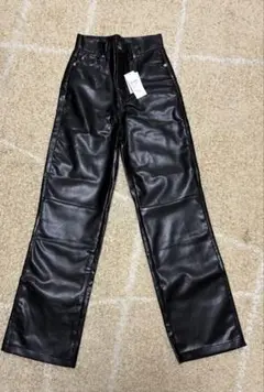 Item thumbnail for item 6b0dacc8-0c8d-4000-8bbd-eb7827eaa90d