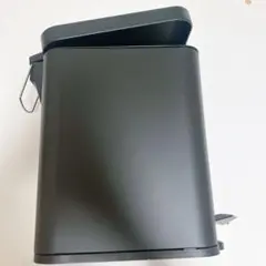 美品❣️ブラック ペダル式ごみ箱