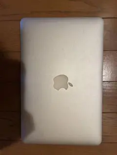 Apple MacBook シルバー　A1370 本体　充電器付